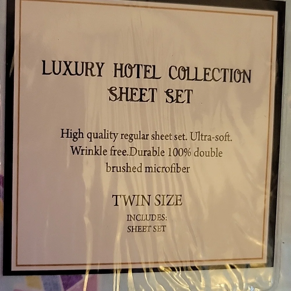 LUXURY HOTEL COLLECTION Twin Unicorn Rainbow Castle 3 piece sheet set NEW